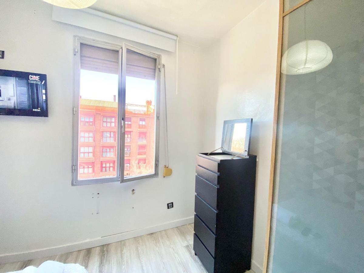 Piramides 1 Apartment Madrid Exteriör bild