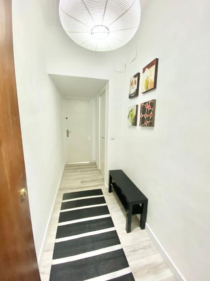 Piramides 1 Apartment Madrid Exteriör bild