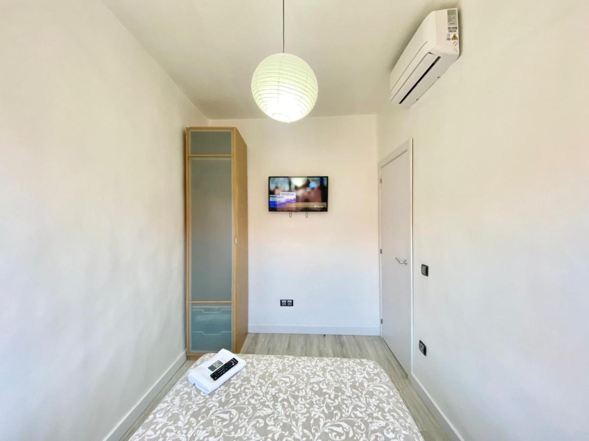 Piramides 1 Apartment Madrid Exteriör bild